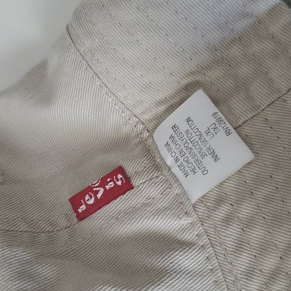 🏈 NWT LEVIS REVERSIBLE BUCKET HAT - Picture 3 of 10